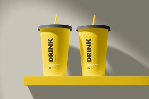 Free Paper Cups with Straw Mockup (PSD)