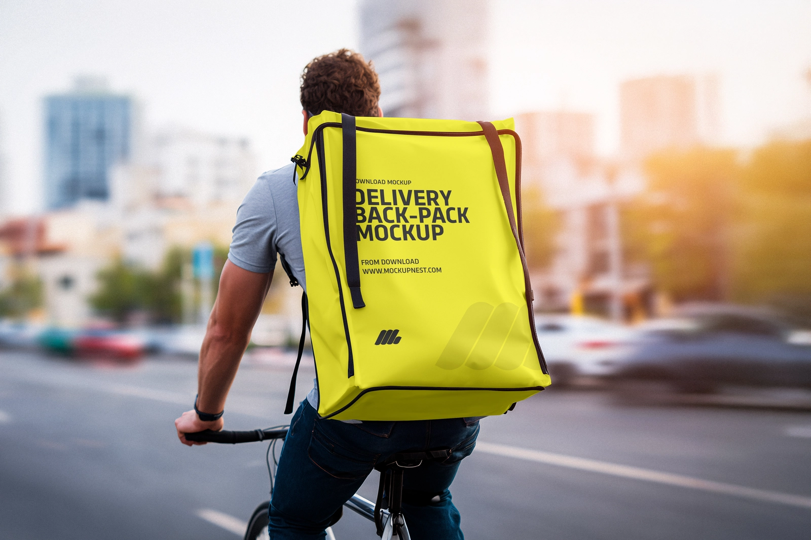 Free Food Delivery Bag Backpack Mockup